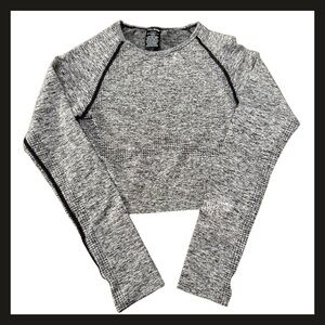 Victoria’s Secret PINK Active Seamless Long Sleeve Gray Crop Top Women’s Medium